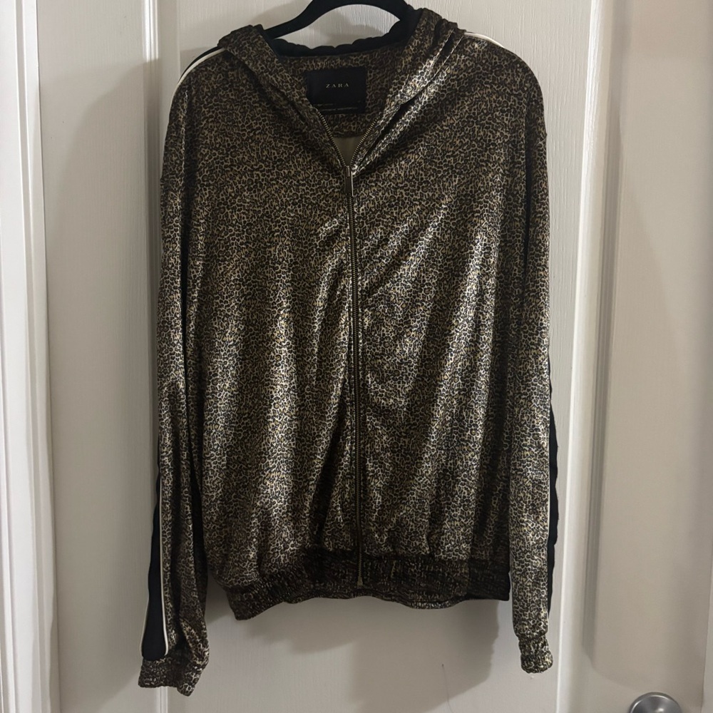 Zara Leopard Print Zip-Up Jacket